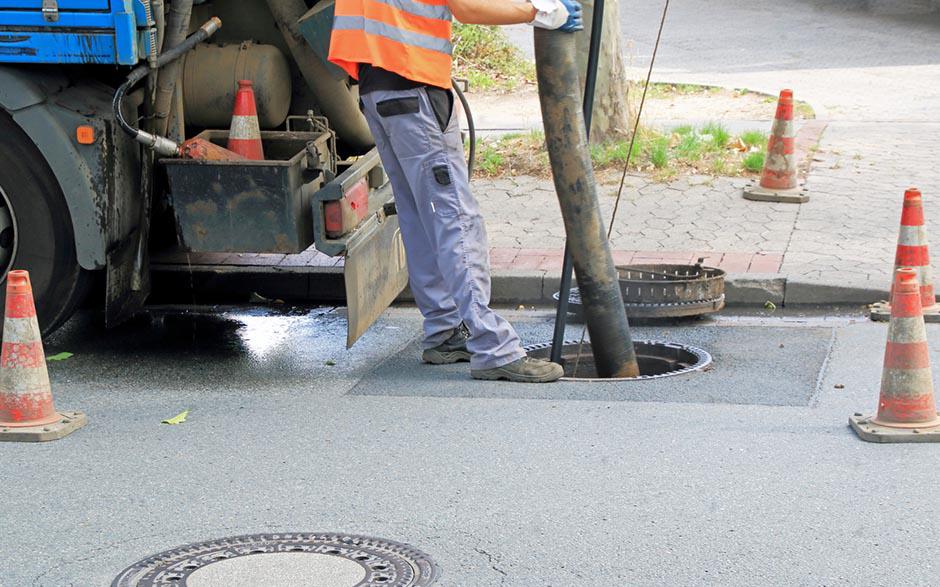 comment déboucher son wc Paris 16